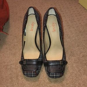 Levity Plaid Heels, Like New
